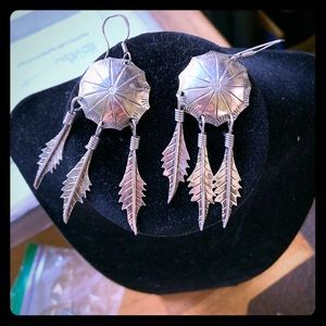 A beautiful earnings 925.